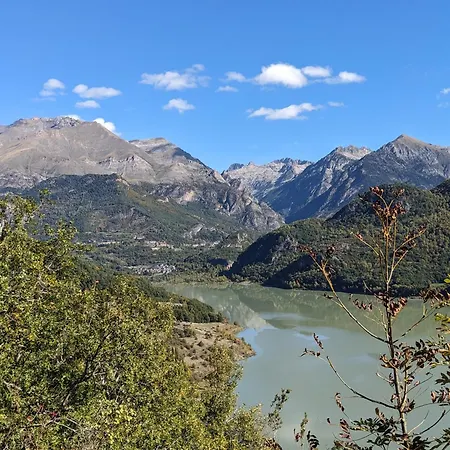 Nornore: Casa Especial En La Montana