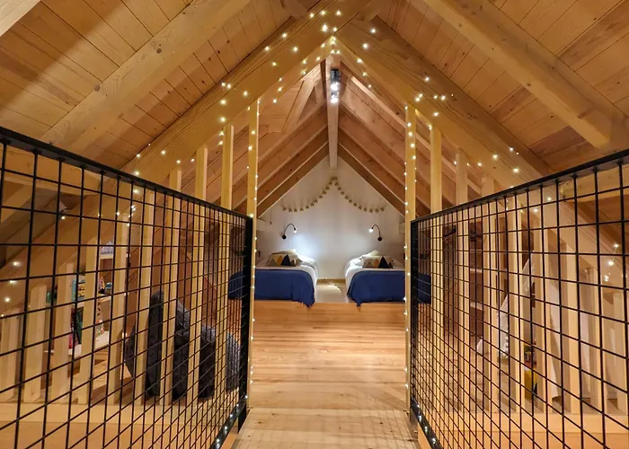 Nornore: Casa Especial En La Montana Piedrafita de Jaca